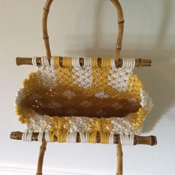 Crochet handbag - Picture 2 of 4